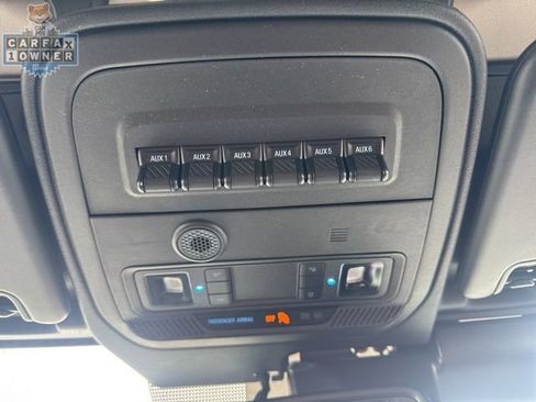 Used 2025 Ford Bronco Badlands AWD/4WD image 42