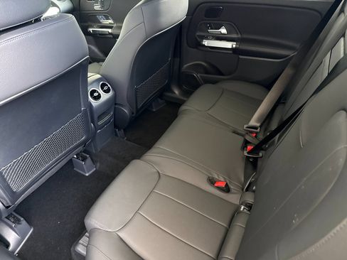 New 2026 Mercedes-Benz GLB 250 4MATIC image 4