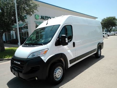 Used 2025 RAM ProMaster 3500 w/ Convenience Group FWD image 1