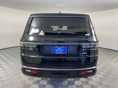 New 2026 Jeep Grand Wagoneer L Summit AWD/4WD image 11