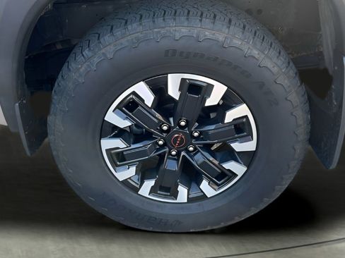 Used 2023 Nissan Frontier PRO-4X w/ Pro Convenience Package image 21
