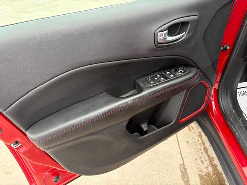 Used 2020 Jeep Compass Trailhawk image 9