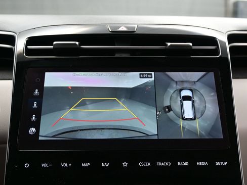 Certified 2024 Hyundai Tucson Limited AWD/4WD image 22