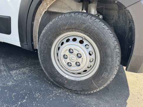 New 2025 RAM ProMaster 3500 w/ Cold Weather Group image 2