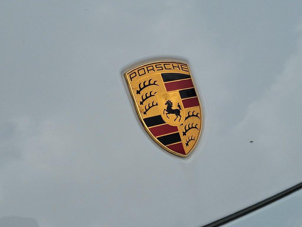 Used 2022 Porsche Cayenne AWD/4WD image 9