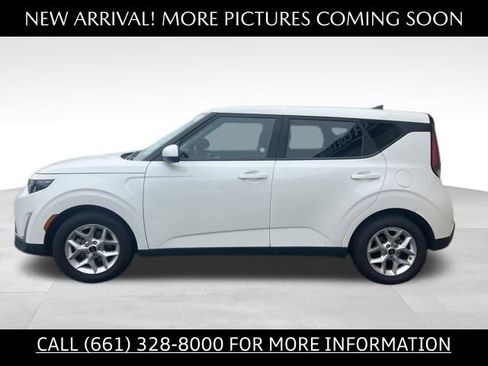 Used 2024 Kia Soul LX w/ Option Group 015 image 2