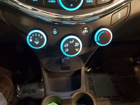 Used 2013 Chevrolet Spark LS FWD image 19