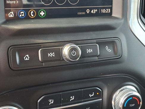 Used 2024 GMC Sierra 2500 Pro image 16