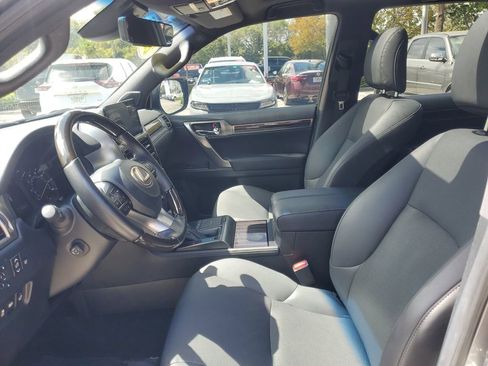 Used 2023 Lexus GX 460 Premium w/ Accessory Package image 15
