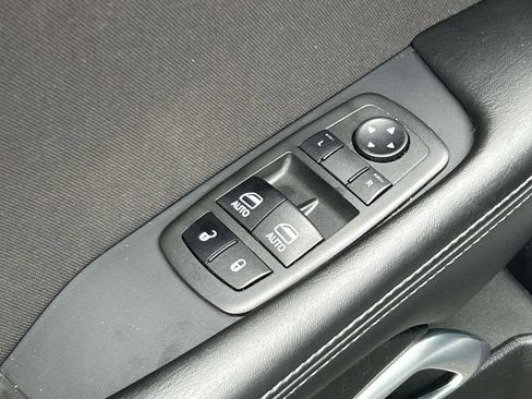 Used 2022 Dodge Challenger R/T w/ Blacktop Package RWD image 18