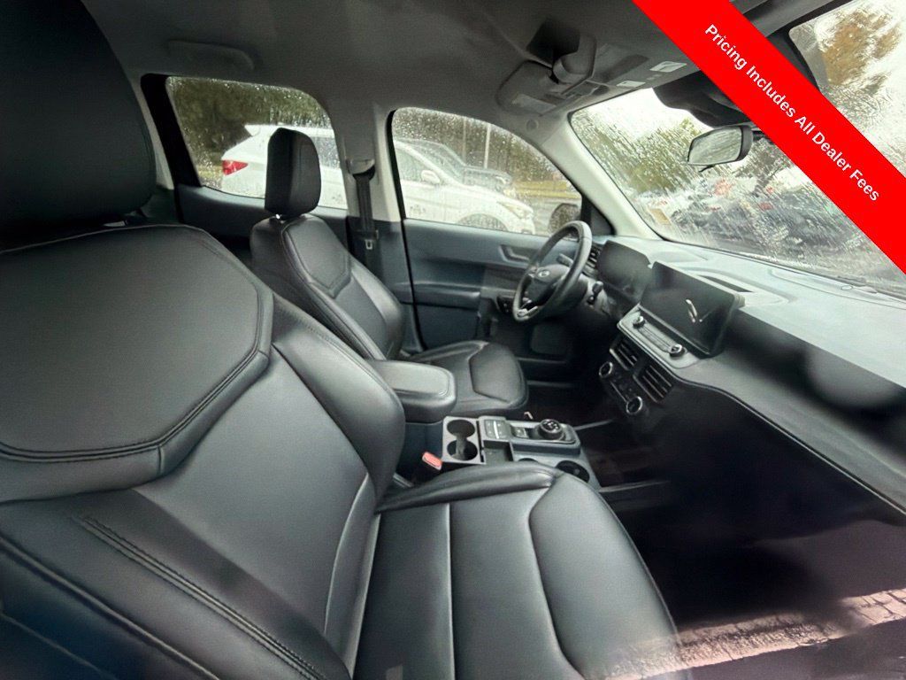 Used 2023 Ford Maverick Lariat w/ Lariat Luxury Package AWD/4WD image 3