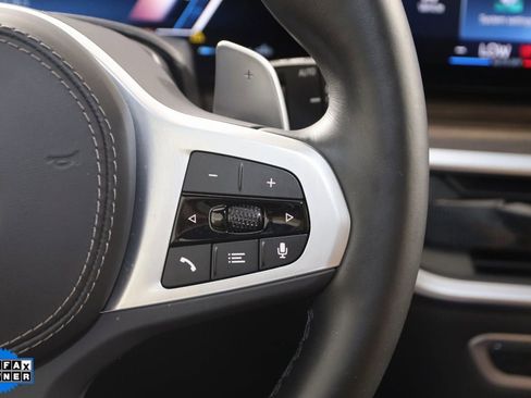 Used 2024 BMW X7 xDrive40i w/ M Sport Package image 49