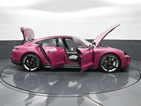 Certified 2024 Porsche Taycan GTS image 39