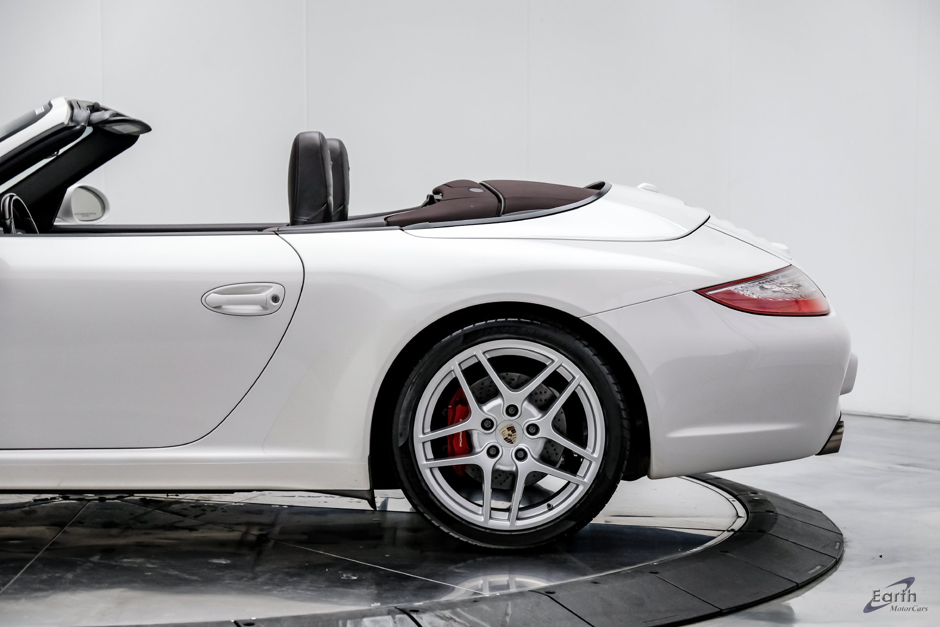 Used 2011 Porsche 911 Carrera S RWD image 12