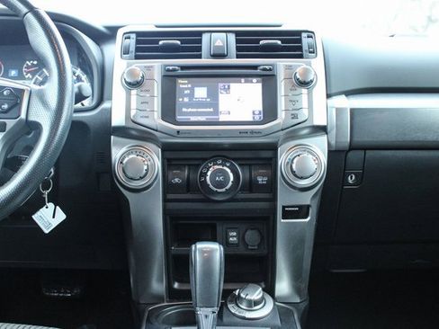 Used 2019 Toyota 4Runner SR5 image 17