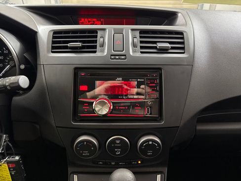 Used 2012 MAZDA MAZDA5 Sport image 16