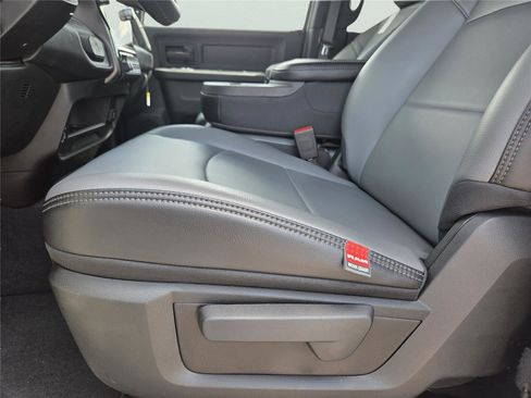 New 2025 RAM 2500 Tradesman image 17