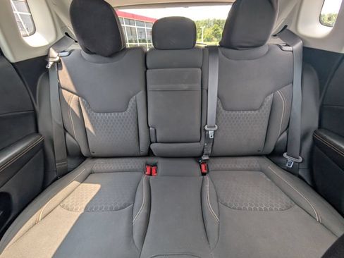 Used 2018 Jeep Compass Sport FWD image 24