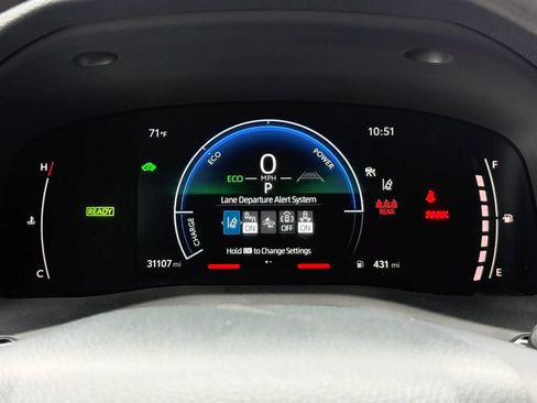 Used 2025 Toyota Camry LE FWD image 11