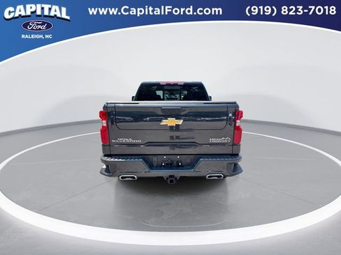 Used 2024 Chevrolet Silverado 1500 High Country w/ High Country Premium Package AWD/4WD image 7