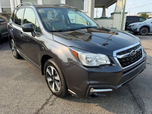 Used 2018 Subaru Forester 2.5i Premium AWD/4WD image 5