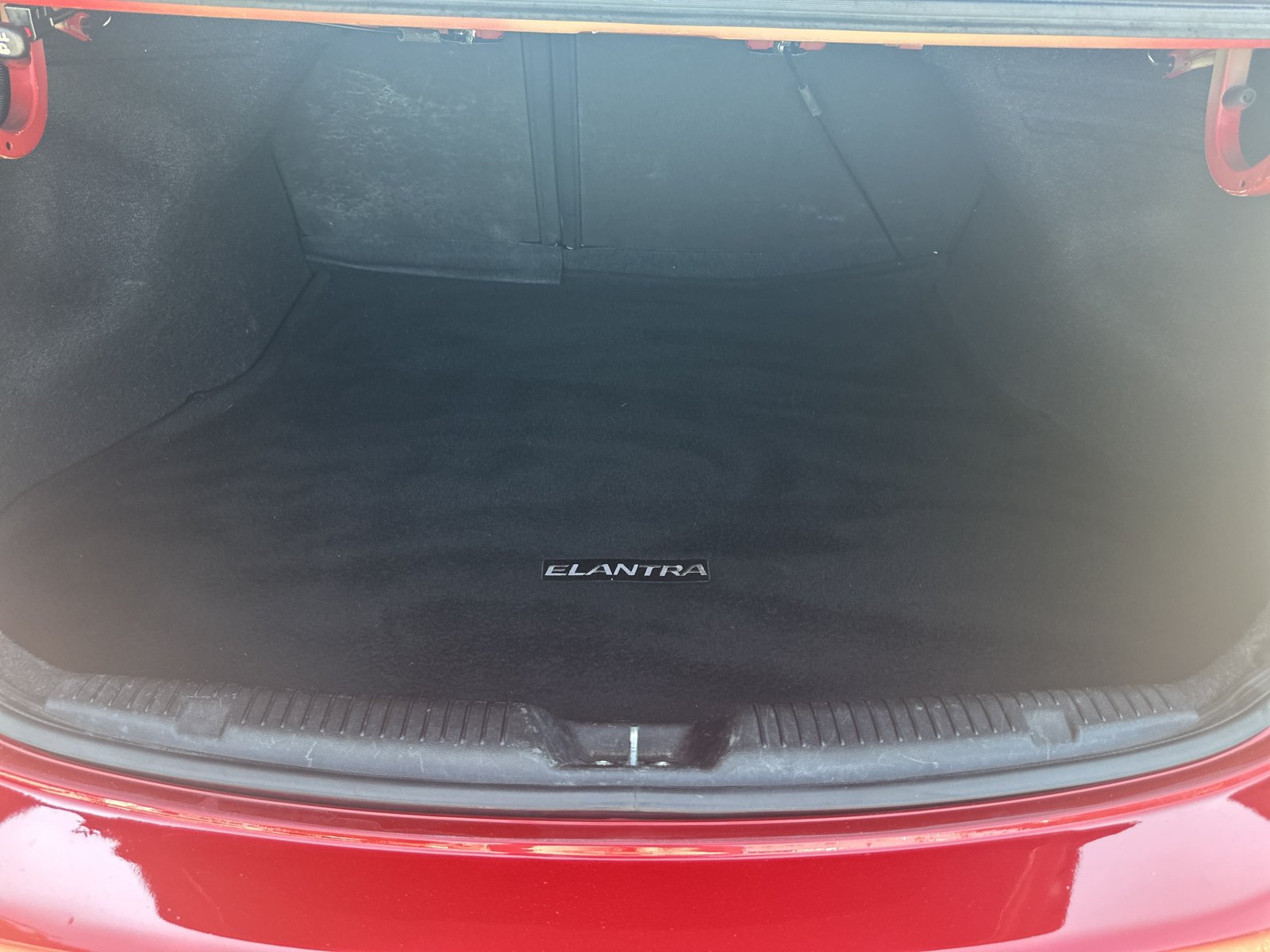 Used 2015 Hyundai Elantra SE FWD image 20
