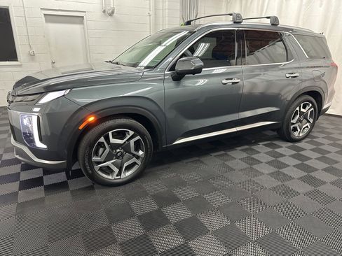 Used 2023 Hyundai Palisade Limited image 5