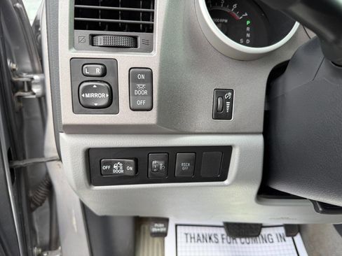 Used 2010 Toyota Tundra 2WD Double Cab image 19