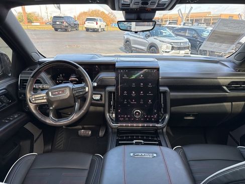 Used 2025 GMC Yukon AT4 Ultimate image 26