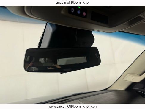 Used 2018 Cadillac Escalade ESV Luxury image 70