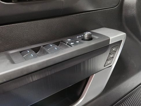 Used 2023 Toyota Tundra Platinum image 59