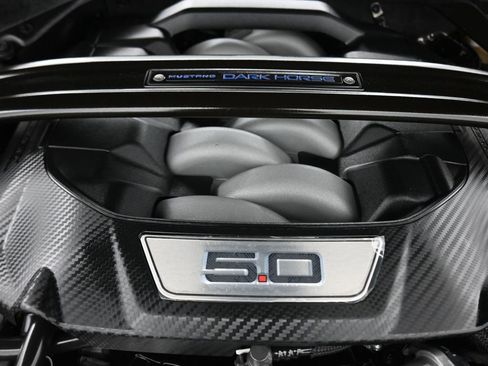 Used 2025 Ford Mustang Dark Horse RWD image 46
