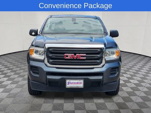 Used 2017 GMC Canyon 2WD Crew Cab w/ Convenience Package image 2