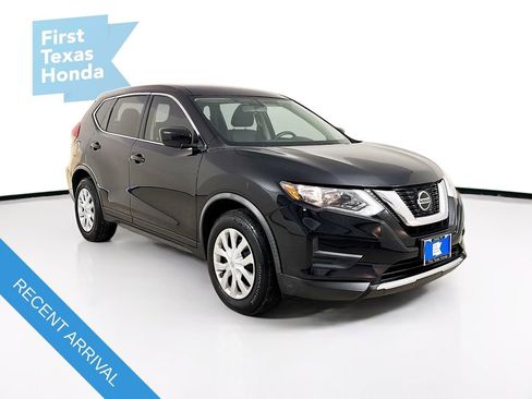 Used 2018 Nissan Rogue S FWD image 1