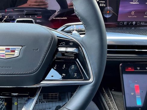 Used 2025 Cadillac Escalade V w/ LPO, Floor Liner Package image 18