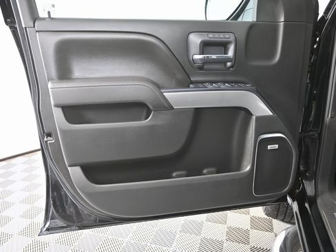 Used 2017 Chevrolet Silverado 1500 LTZ Z71 w/ LTZ Plus Package image 19