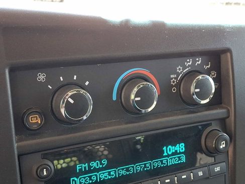 Used 2024 Chevrolet Express 2500 w/ Driver Convenience Package RWD image 16