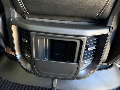Used 2025 RAM 1500 Warlock AWD/4WD image 25