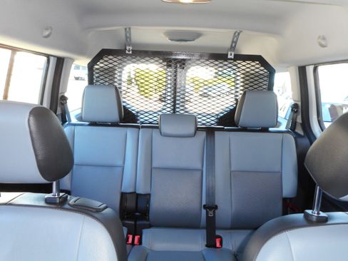Used 2016 Ford Transit Connect XL FWD image 31
