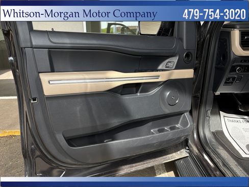 Used 2024 Ford Expedition Max Limited AWD/4WD image 11
