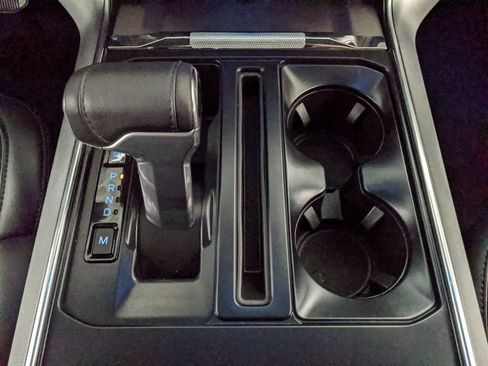 Certified 2025 Ford F150 Platinum w/ Equipment Group 702A High AWD/4WD image 9