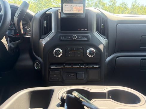 New 2026 GMC Sierra 2500 Pro w/ X31 Off-Road Package AWD/4WD image 20