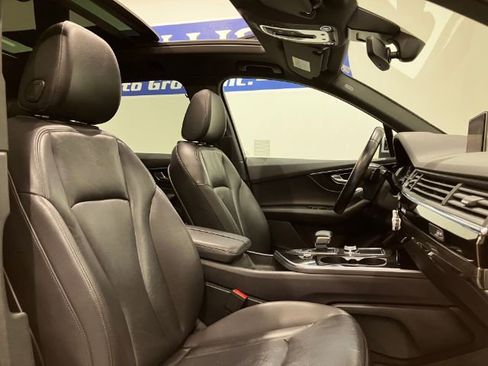 Used 2017 Audi Q7 3.0T Premium Plus w/ Premium Plus Package image 40
