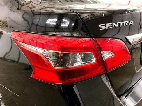 Used 2019 Nissan Sentra SV w/ Special Edition Package FWD image 28
