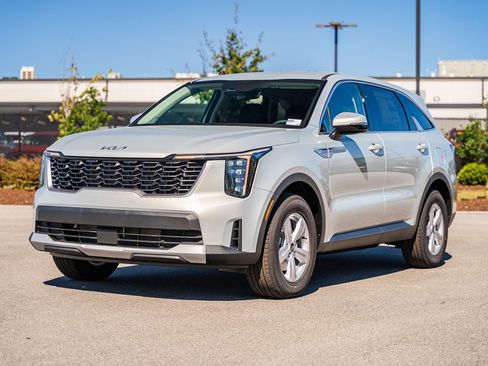 New 2026 Kia Sorento LX FWD image 2