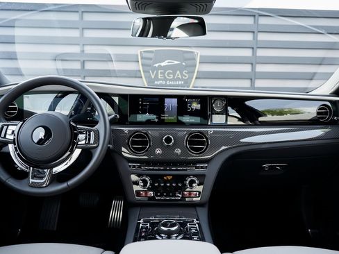 Used 2025 Rolls-Royce Ghost Black Badge image 59