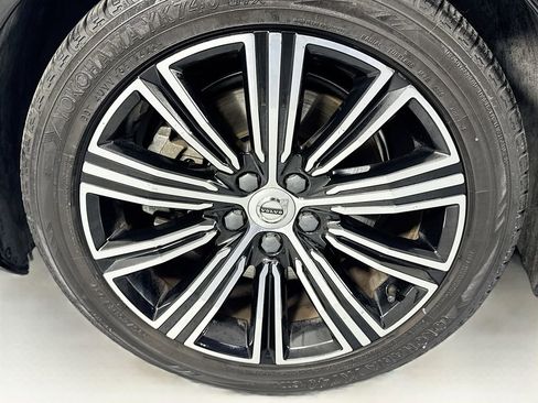Used 2019 Volvo S60 T5 Inscription image 40