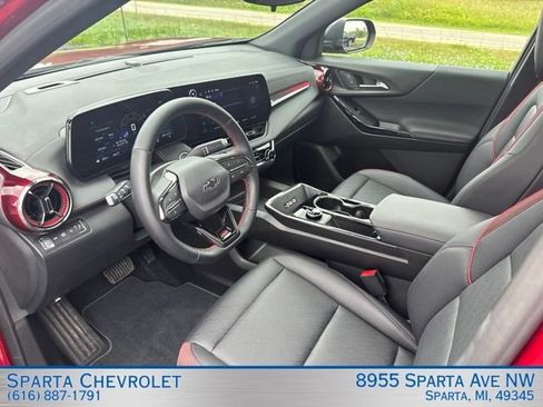Used 2026 Chevrolet Equinox RS AWD/4WD image 15