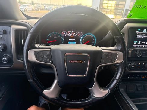 Used 2018 GMC Sierra 1500 Denali w/ Denali Ultimate Package AWD/4WD image 13