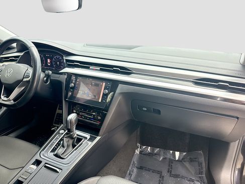 Used 2021 Volkswagen Arteon SE FWD image 31
